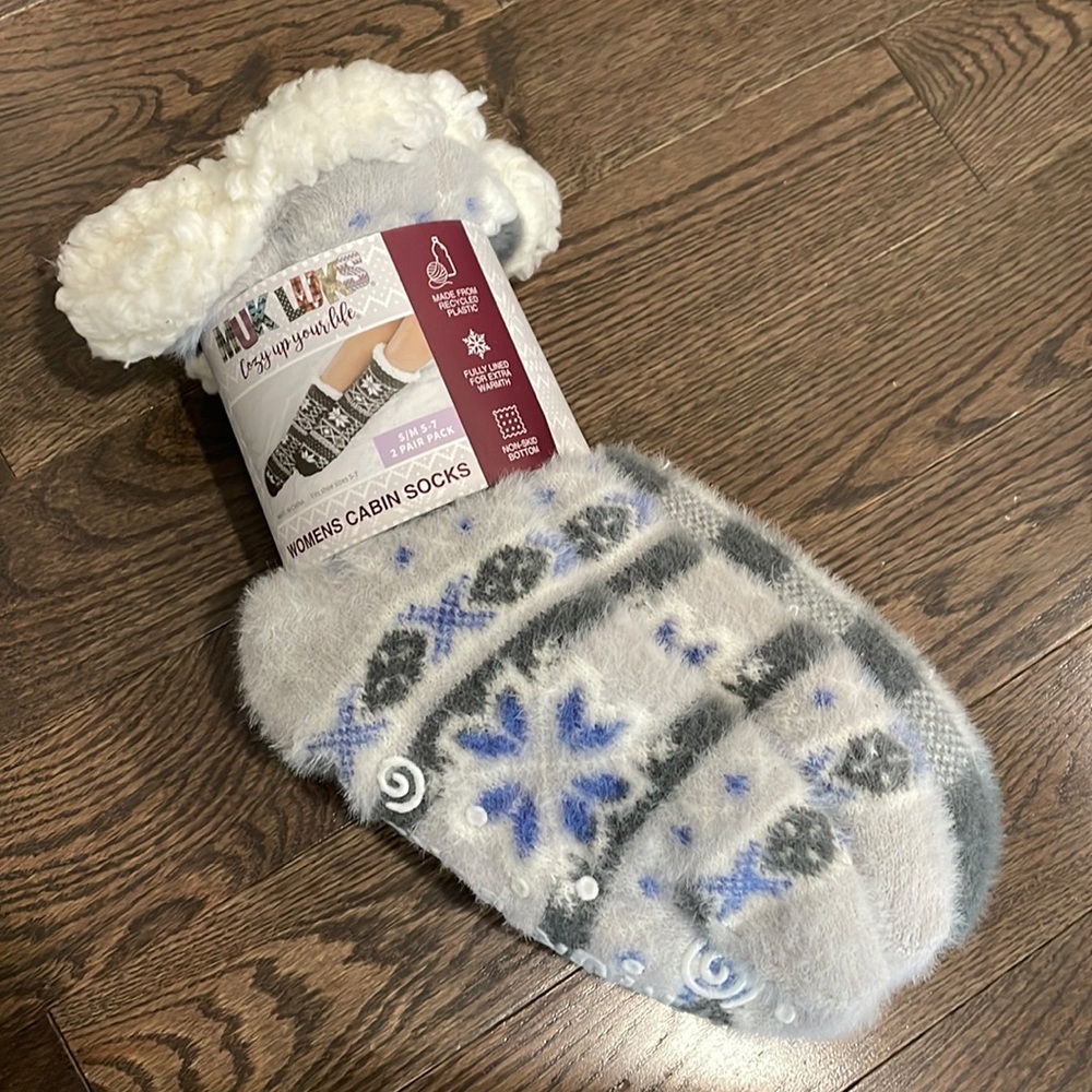 NWT Cabin Socks - 2 Pair Pack